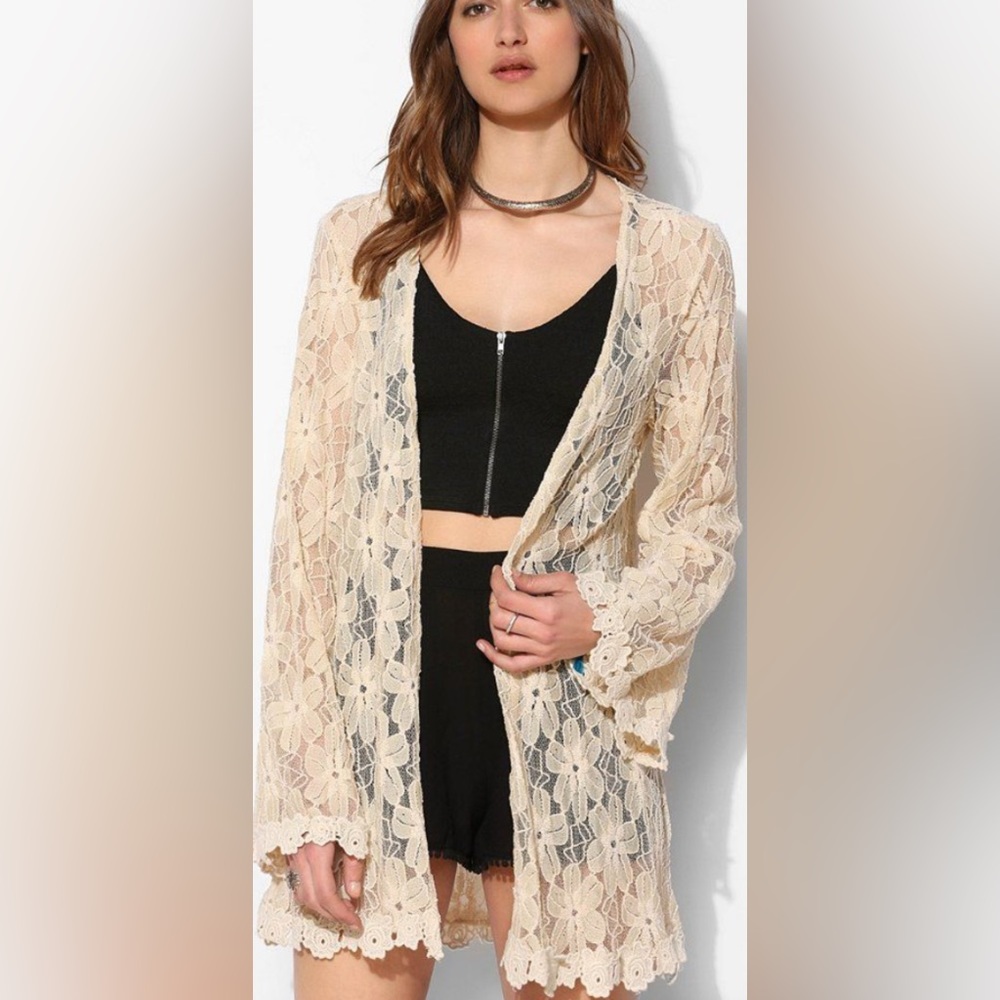 Love Sadie Floral Crochet Kimono